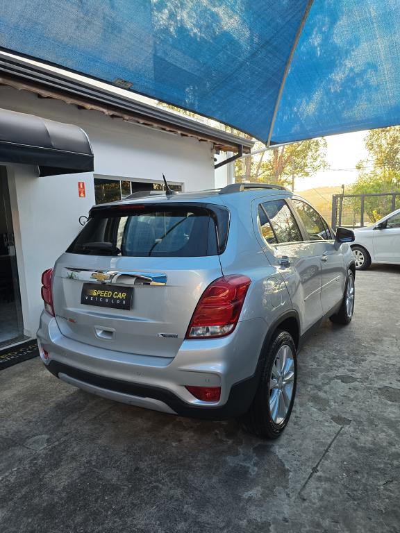 CHEVROLET Tracker - Foto