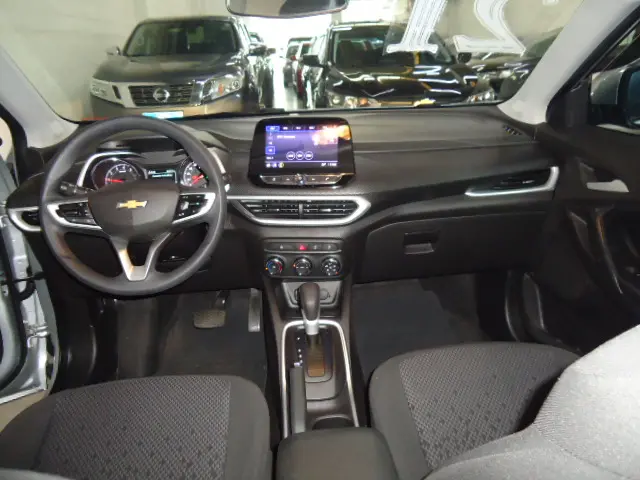 CHEVROLET Tracker - Foto