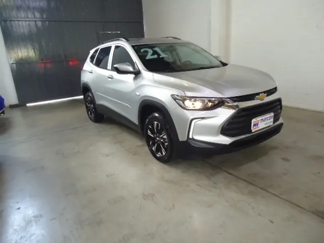 CHEVROLET Tracker - Foto
