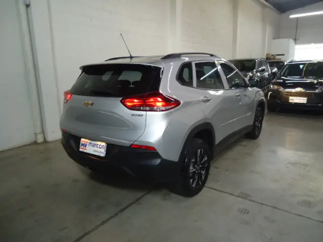 CHEVROLET Tracker - Foto