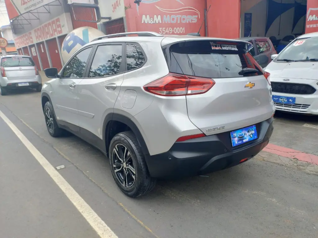 CHEVROLET Tracker - Foto