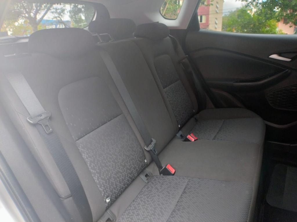 CHEVROLET Tracker - Foto