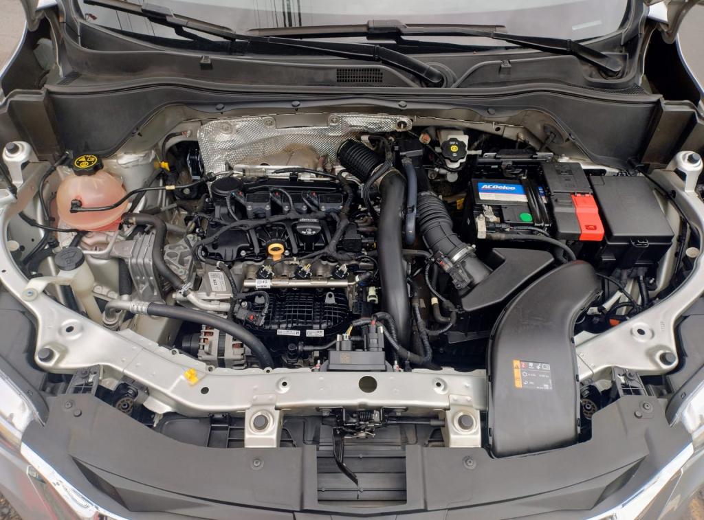 CHEVROLET Tracker - Foto