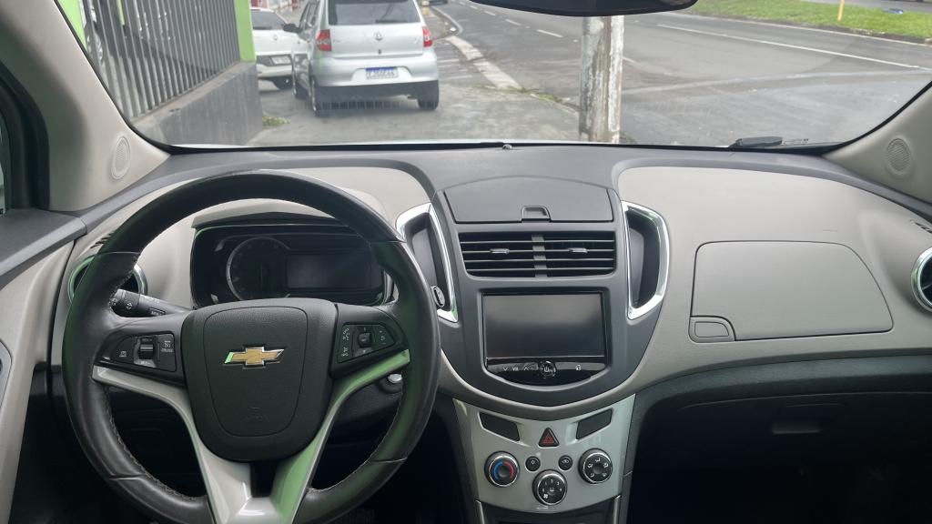 CHEVROLET Tracker - Foto