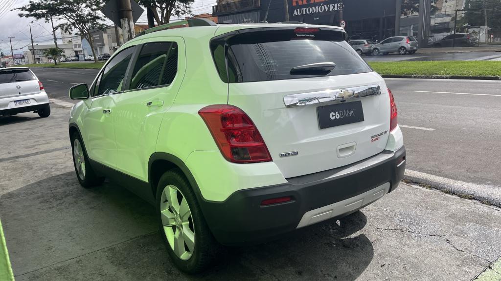 CHEVROLET Tracker - Foto