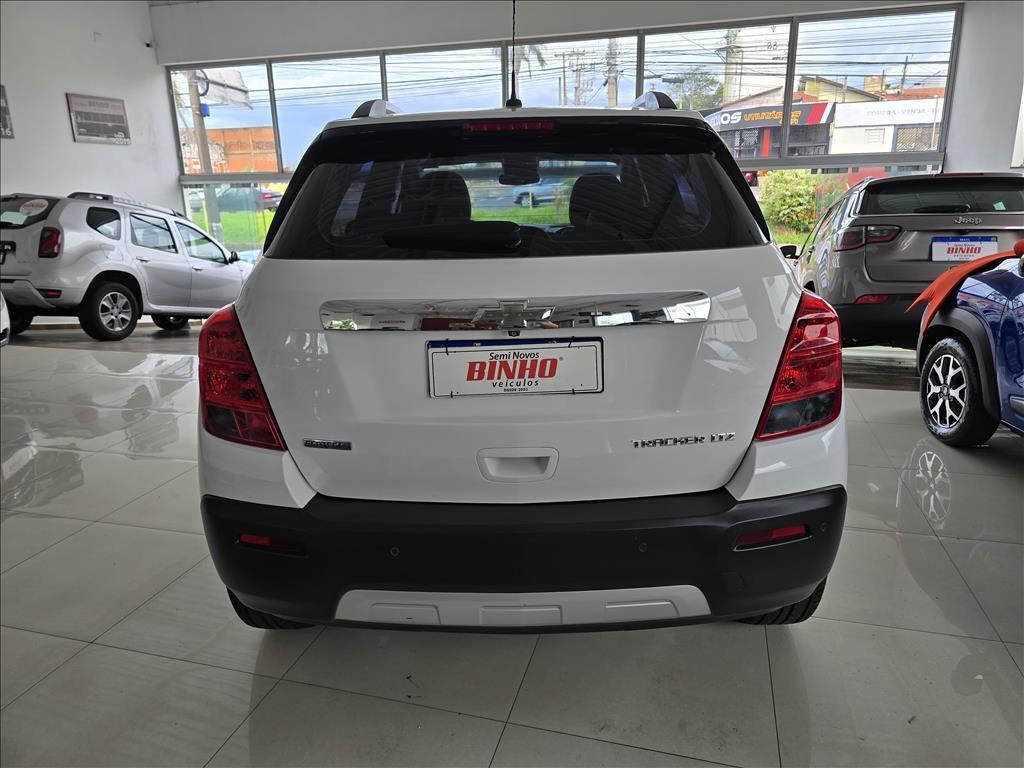 CHEVROLET Tracker - Foto