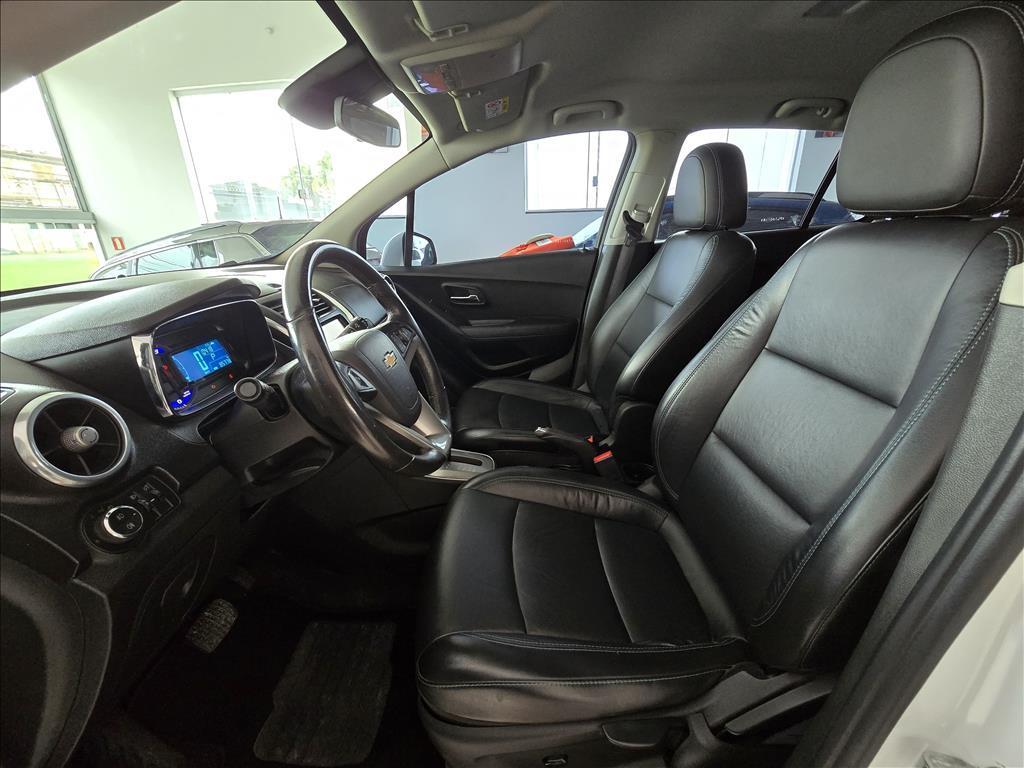 CHEVROLET Tracker - Foto