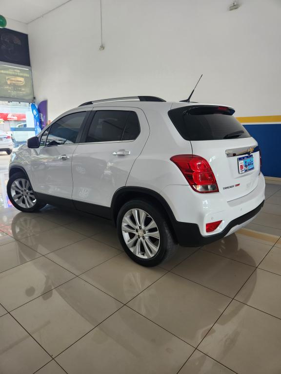 CHEVROLET Tracker - Foto