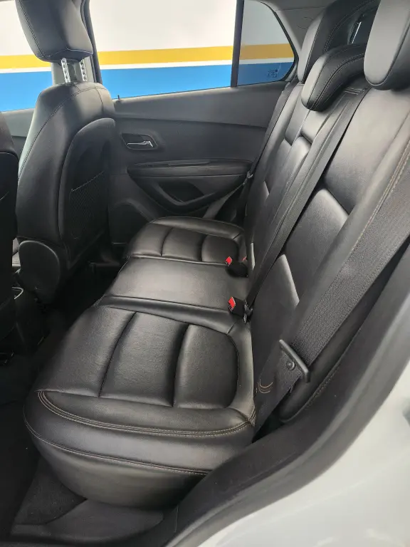 CHEVROLET Tracker - Foto