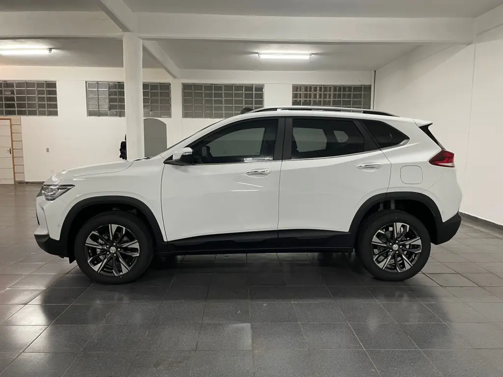 CHEVROLET Tracker - Foto