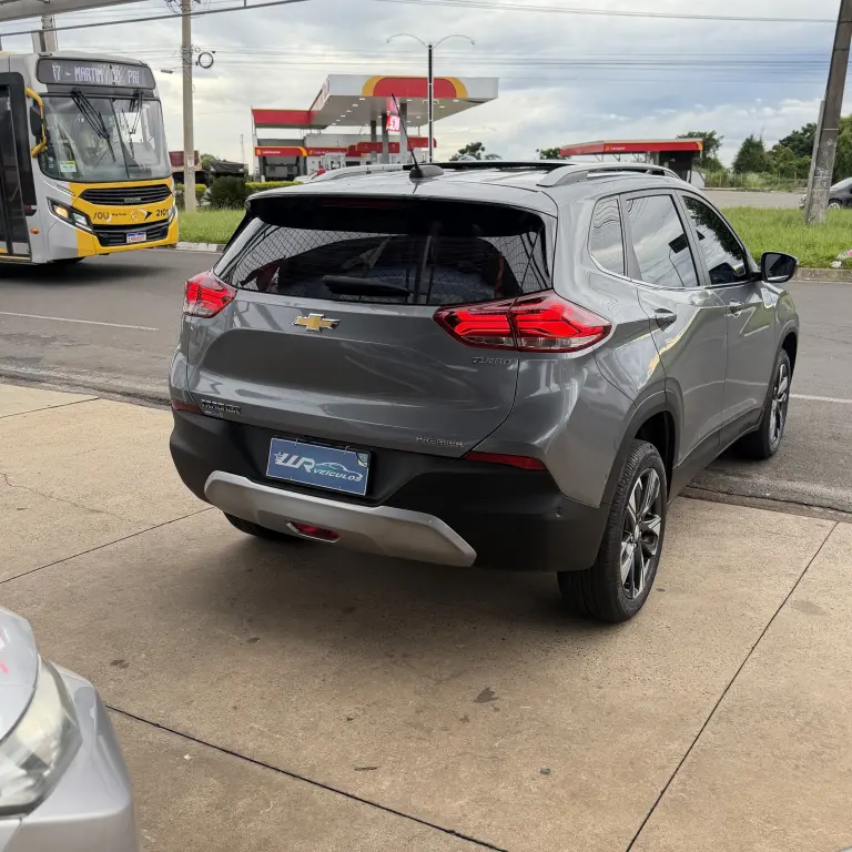 CHEVROLET Tracker - Foto