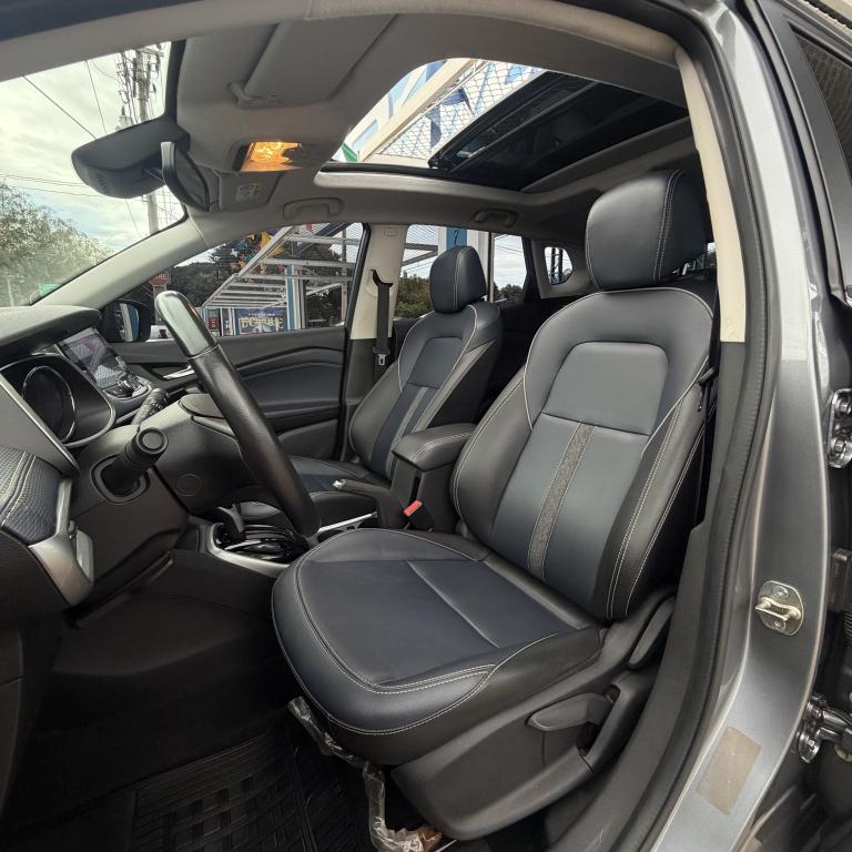 CHEVROLET Tracker - Foto