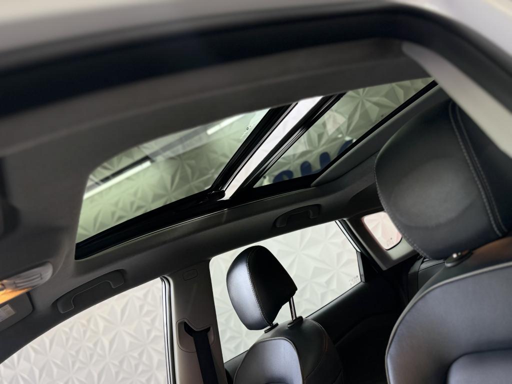 CHEVROLET Tracker - Foto