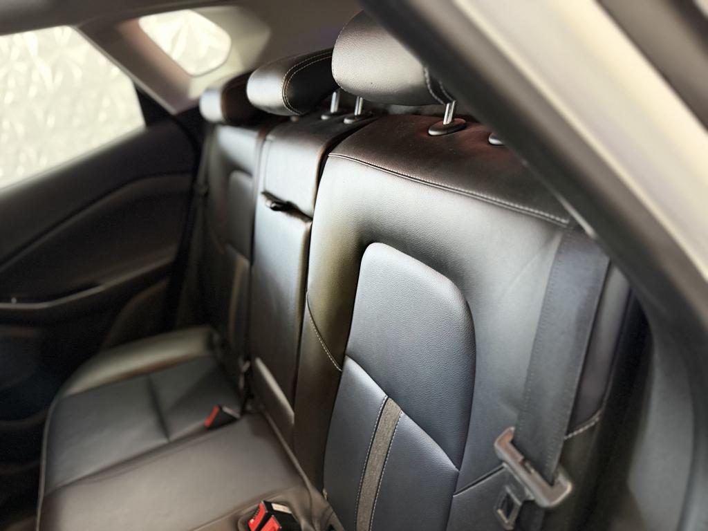 CHEVROLET Tracker - Foto