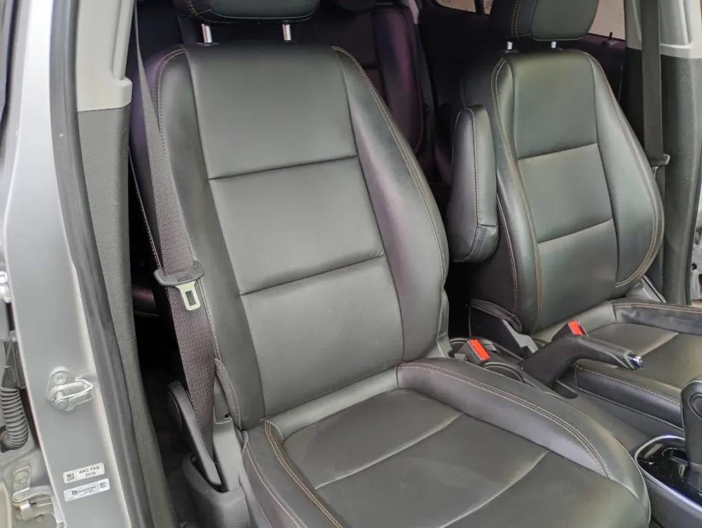 CHEVROLET Tracker - Foto