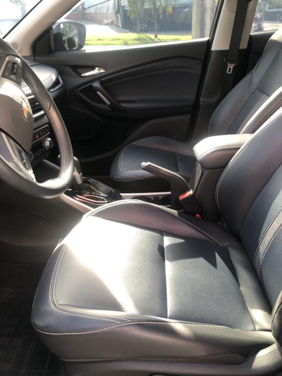 CHEVROLET Tracker - Foto