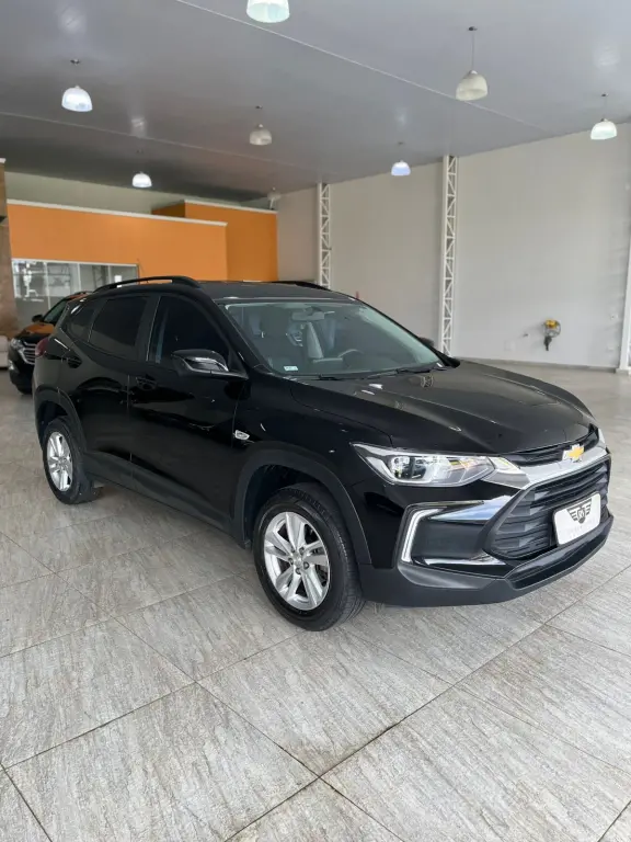 CHEVROLET Tracker - Foto