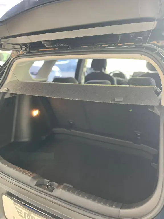 CHEVROLET Tracker - Foto