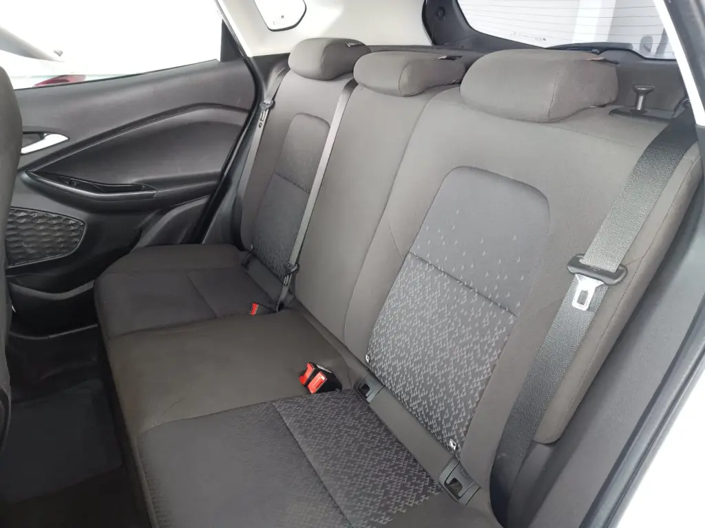 CHEVROLET Tracker - Foto