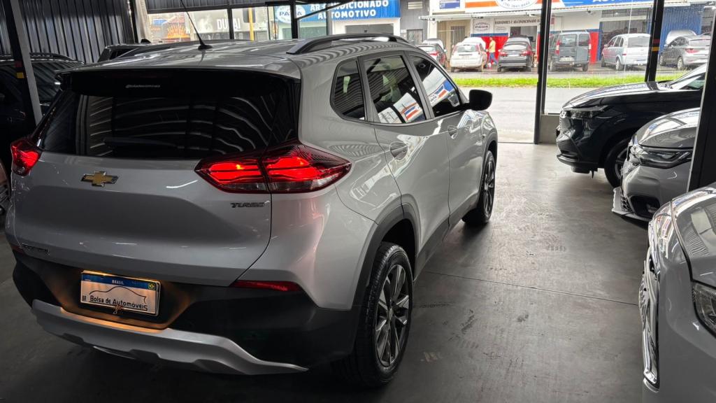 CHEVROLET Tracker - Foto