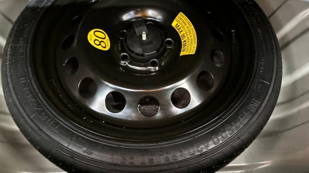 CHEVROLET Tracker - Foto