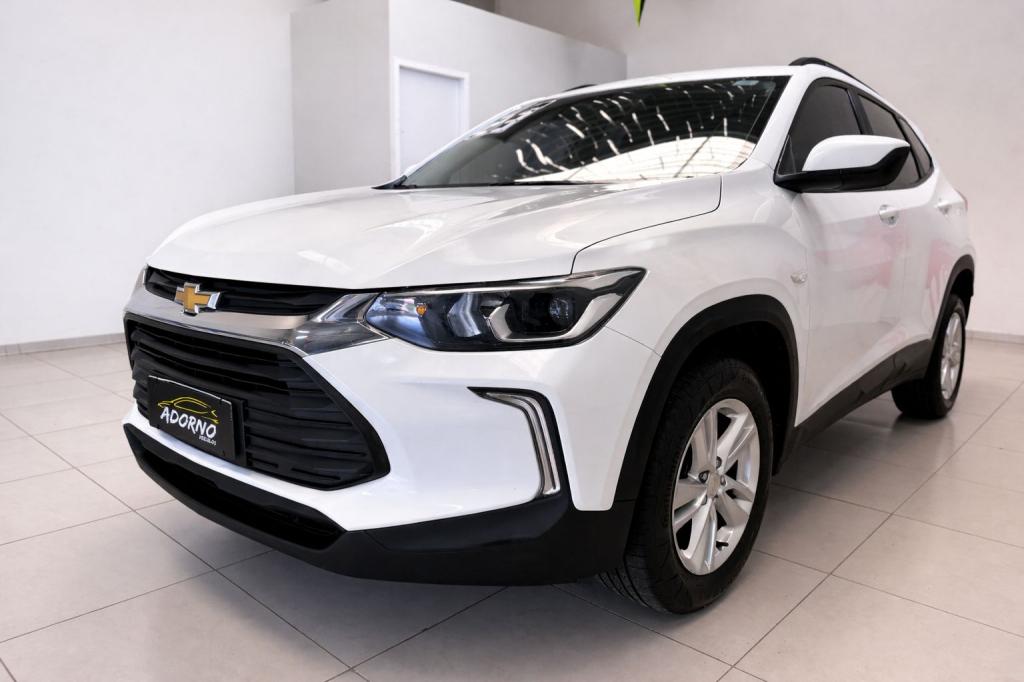 CHEVROLET Tracker - Foto