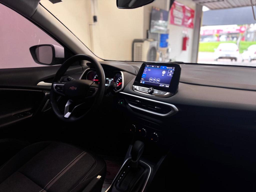 CHEVROLET Tracker - Foto