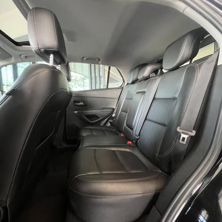 CHEVROLET Tracker - Foto