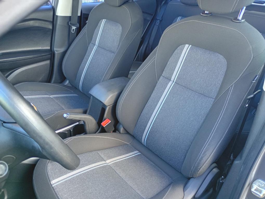 CHEVROLET Tracker - Foto