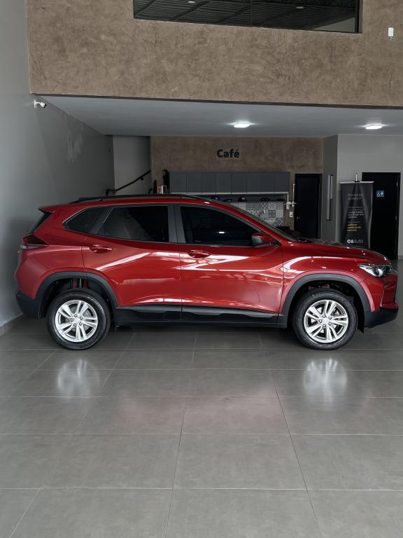 CHEVROLET Tracker - Foto