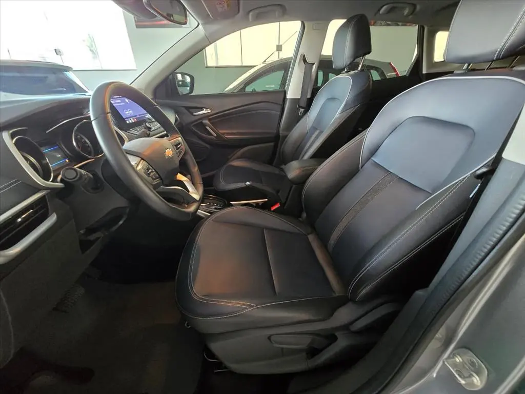 CHEVROLET Tracker - Foto