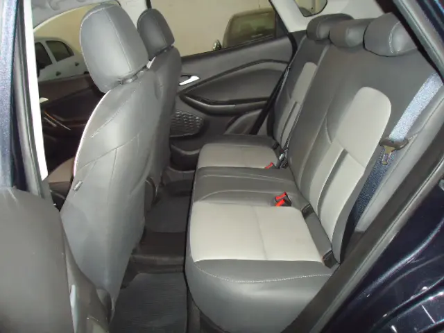CHEVROLET Tracker - Foto