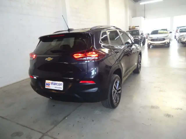 CHEVROLET Tracker - Foto
