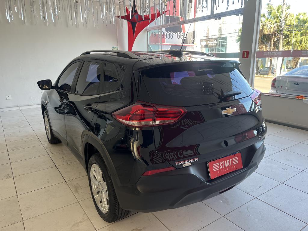 CHEVROLET Tracker - Foto