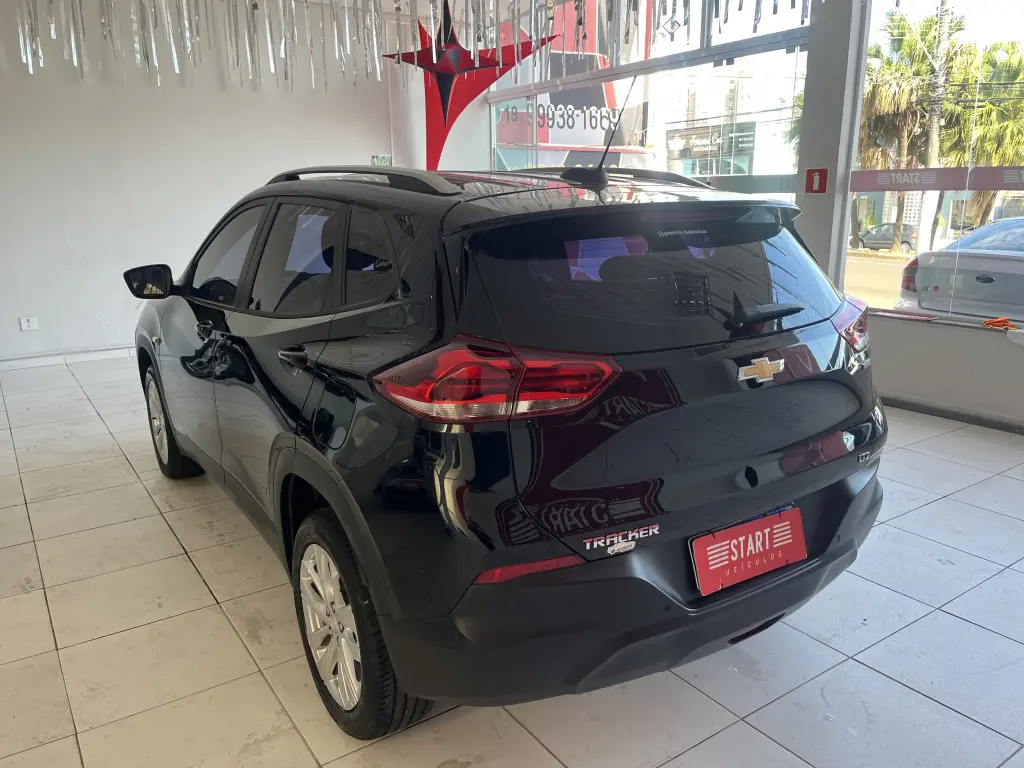 CHEVROLET Tracker - Foto