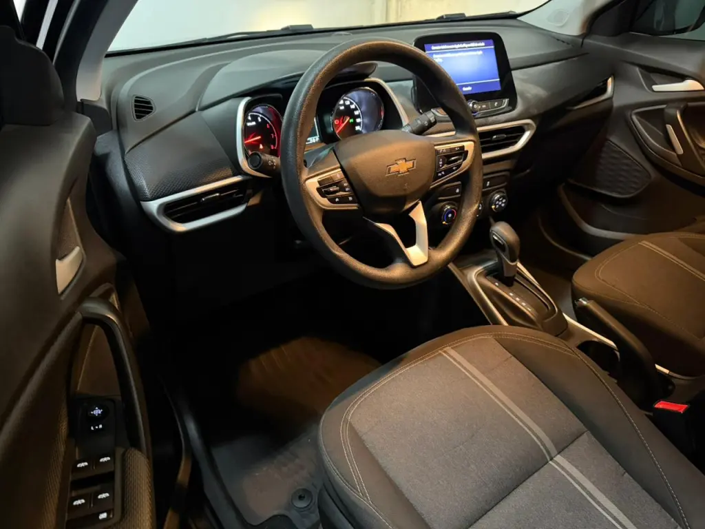 CHEVROLET Tracker - Foto