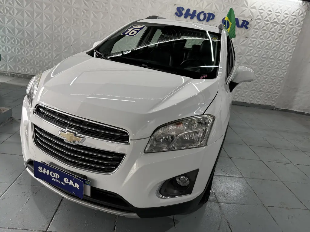 CHEVROLET Tracker - Foto