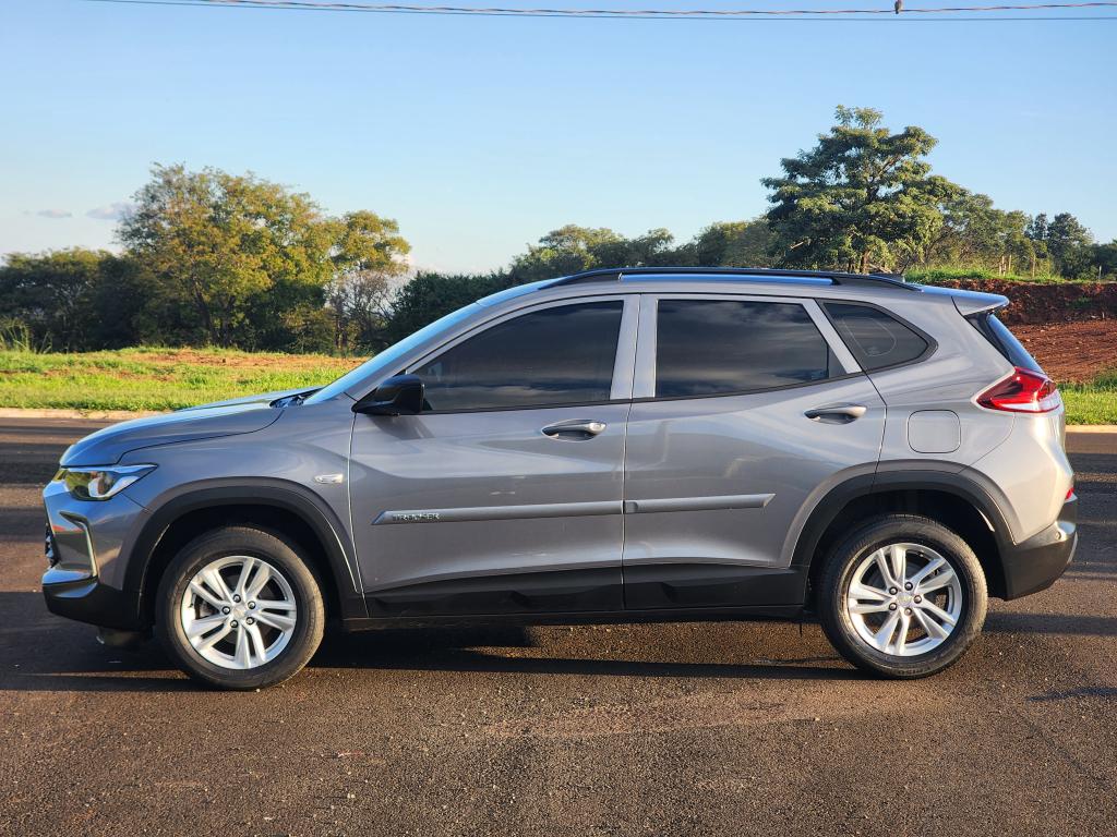 CHEVROLET Tracker - Foto