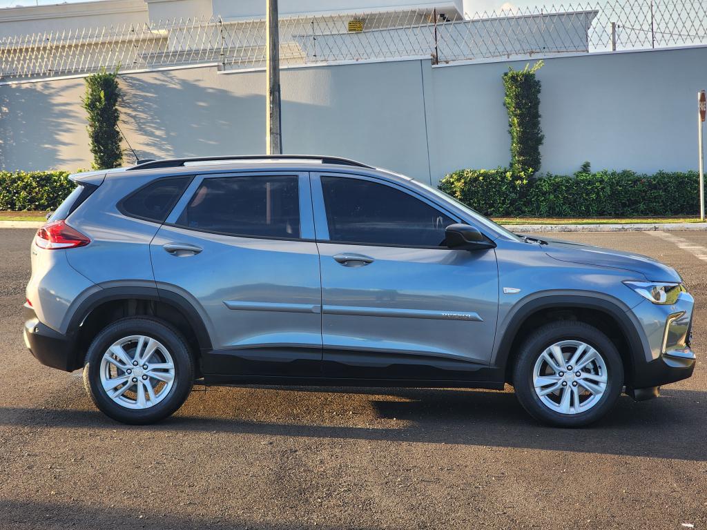 CHEVROLET Tracker - Foto