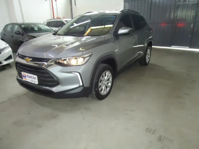 CHEVROLET Tracker - Foto