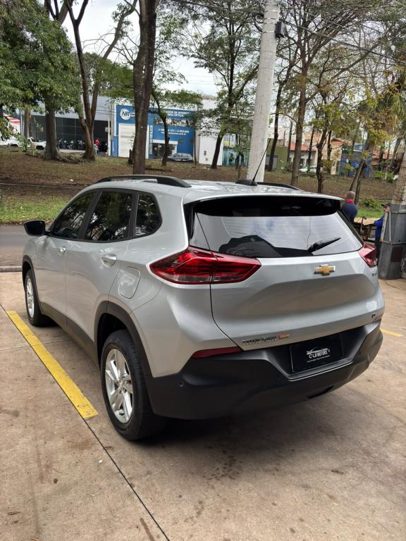 CHEVROLET Tracker - Foto