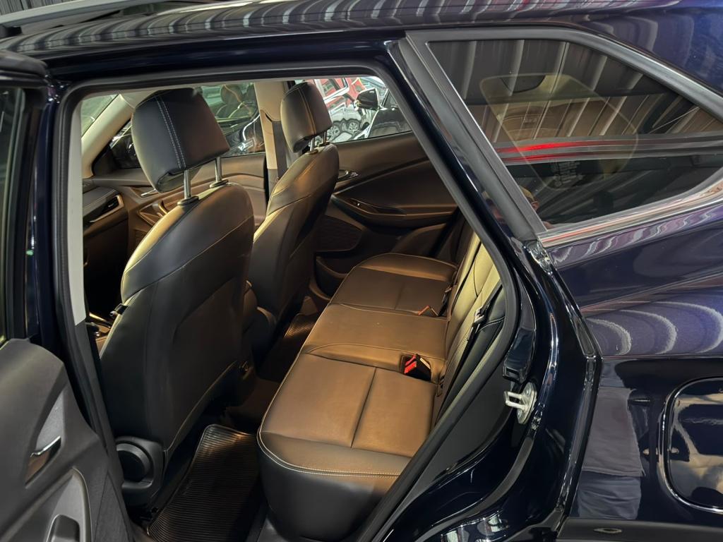 CHEVROLET Tracker - Foto