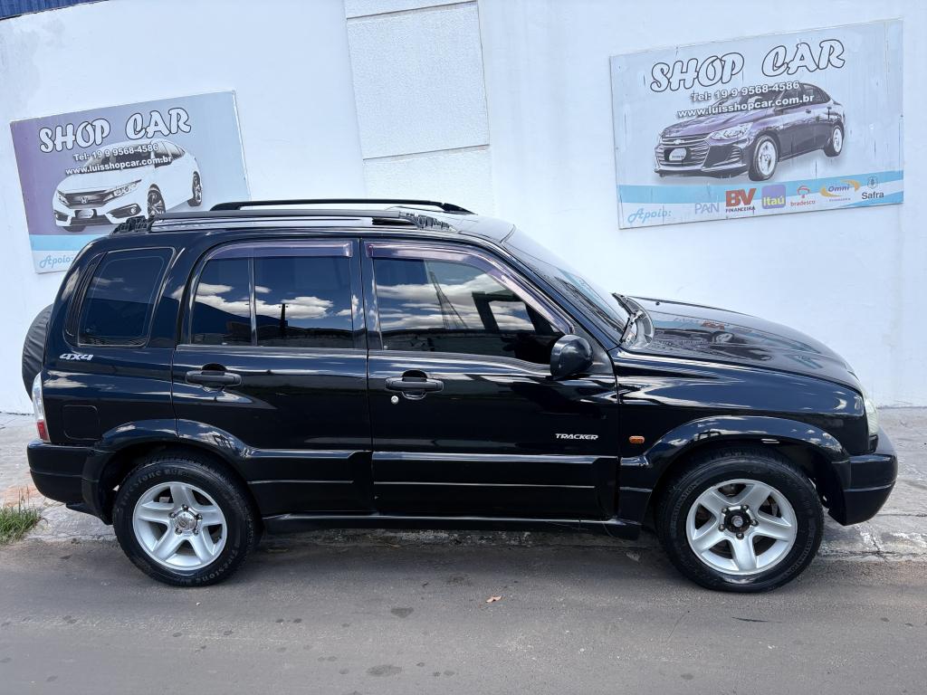 CHEVROLET Tracker - Foto