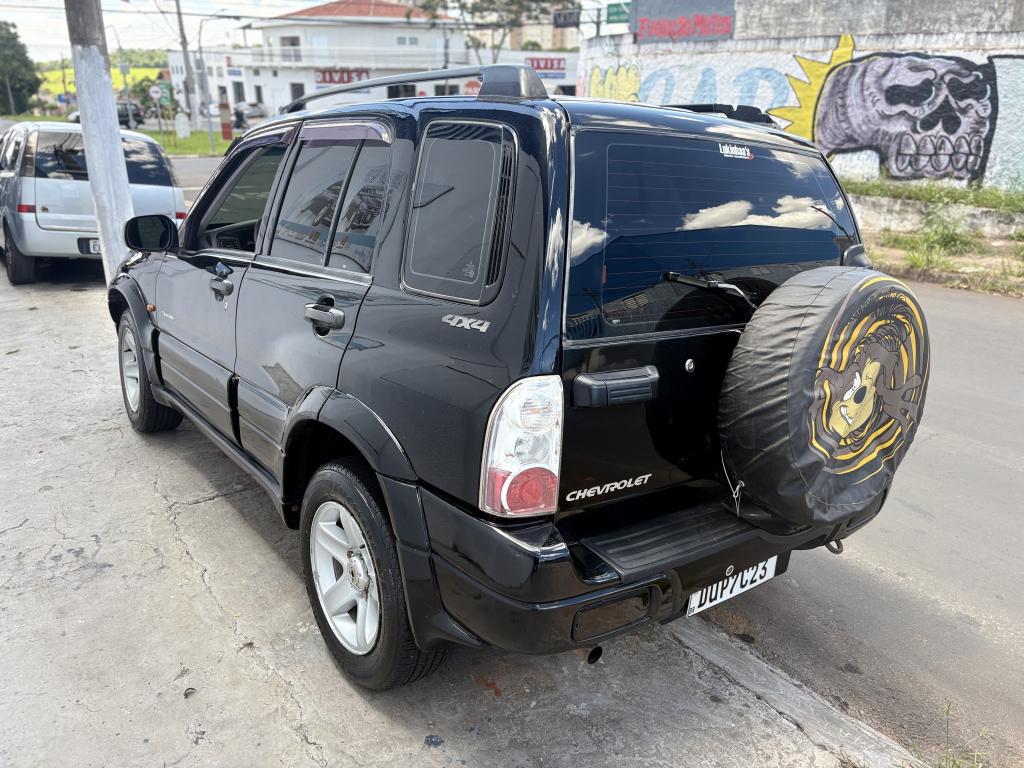 CHEVROLET Tracker - Foto