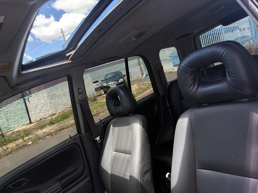 CHEVROLET Tracker - Foto