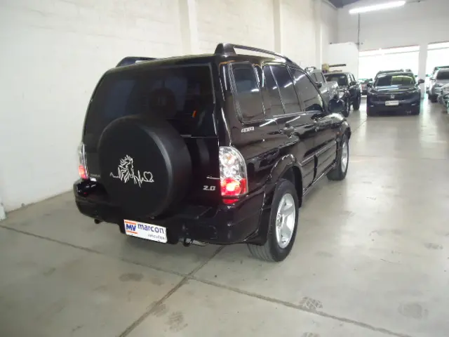 CHEVROLET Tracker - Foto