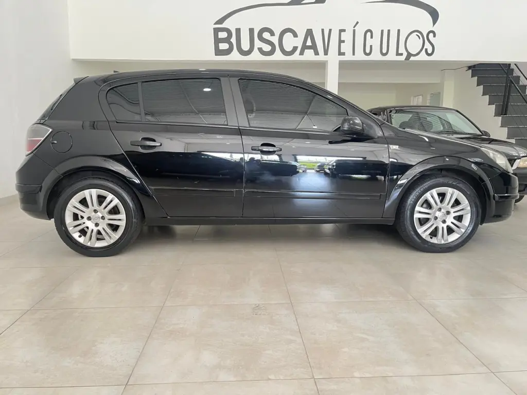 CHEVROLET Vectra Hatch - Foto