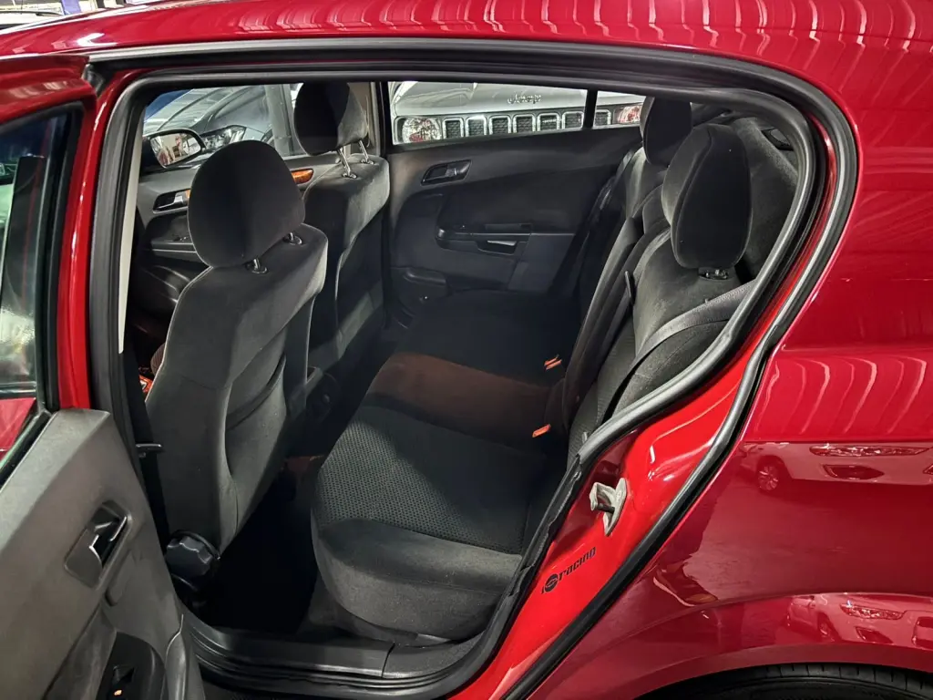 CHEVROLET Vectra Hatch - Foto