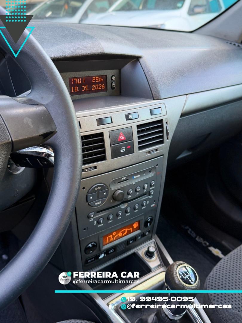 CHEVROLET Vectra Hatch - Foto