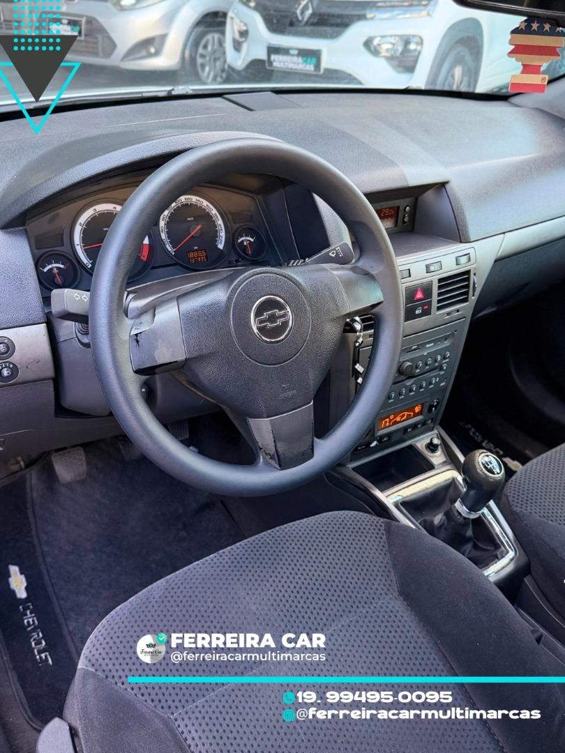CHEVROLET Vectra Hatch - Foto